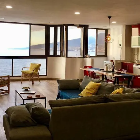 Luxury / Stunning Ocean Views / 2brs *